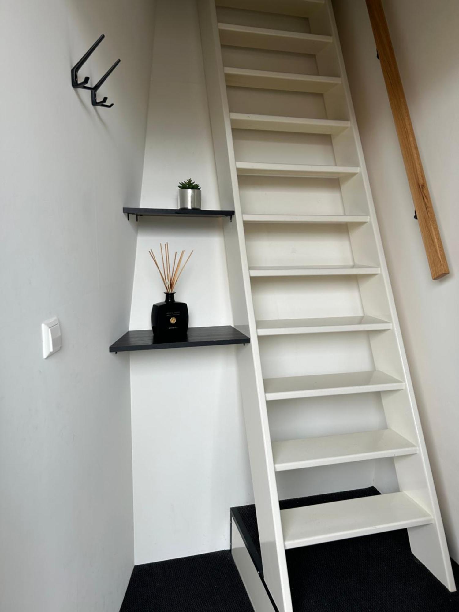 Bnb De Leeuw Badhoevedorp Εξωτερικό φωτογραφία