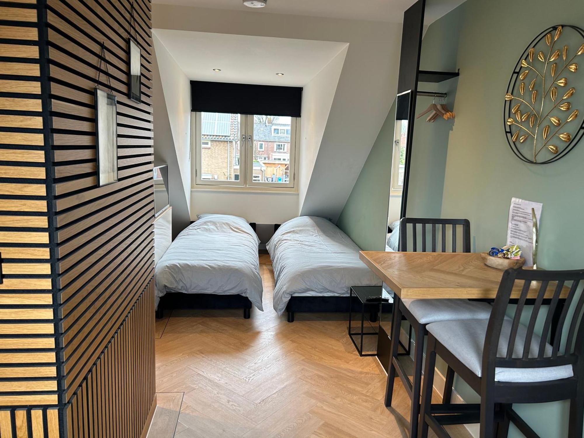 Bnb De Leeuw Badhoevedorp Εξωτερικό φωτογραφία